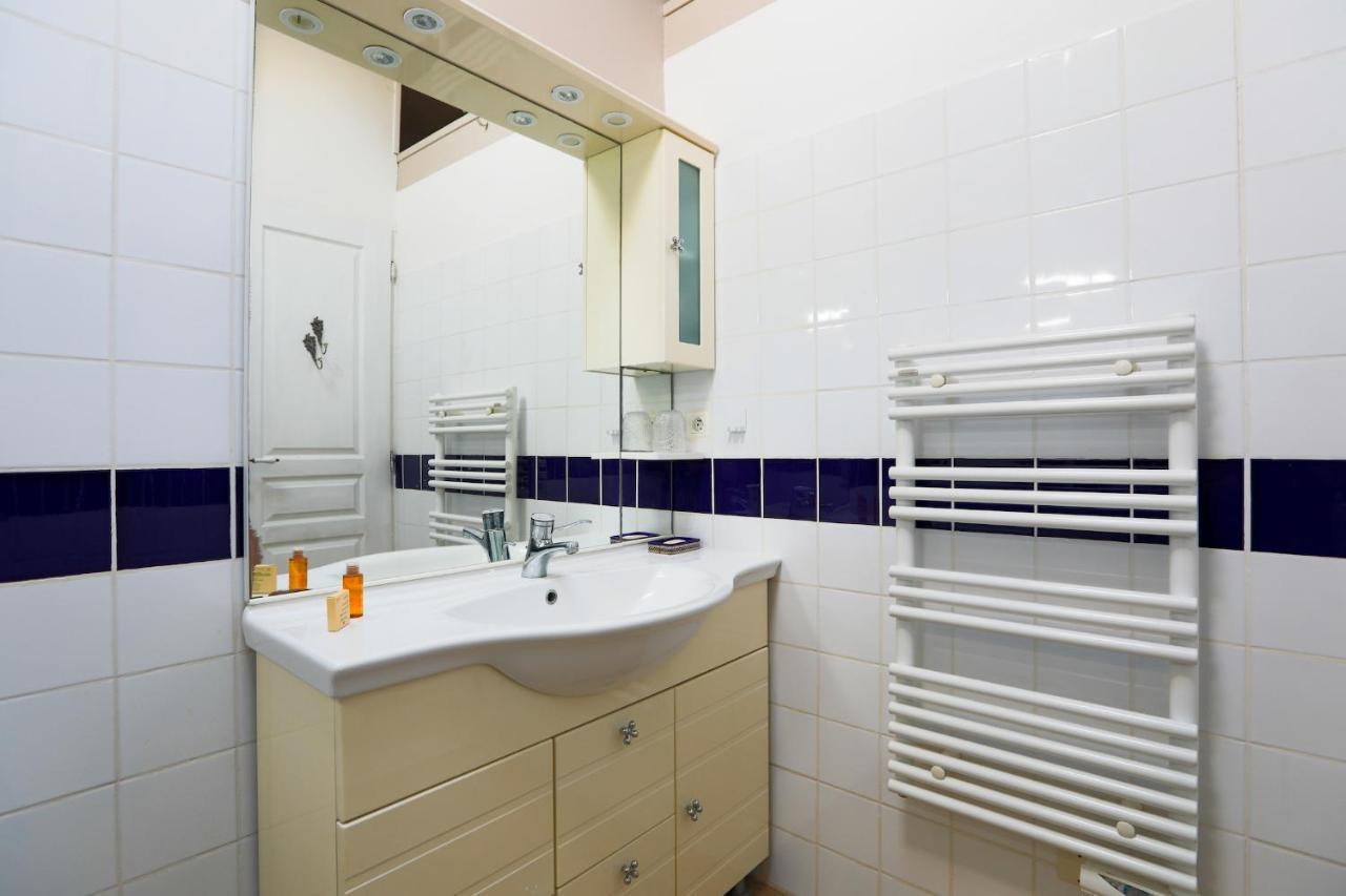 Maison Pour 4 A Ars-En-Re Entre Port Et Plage ภายนอก รูปภาพ