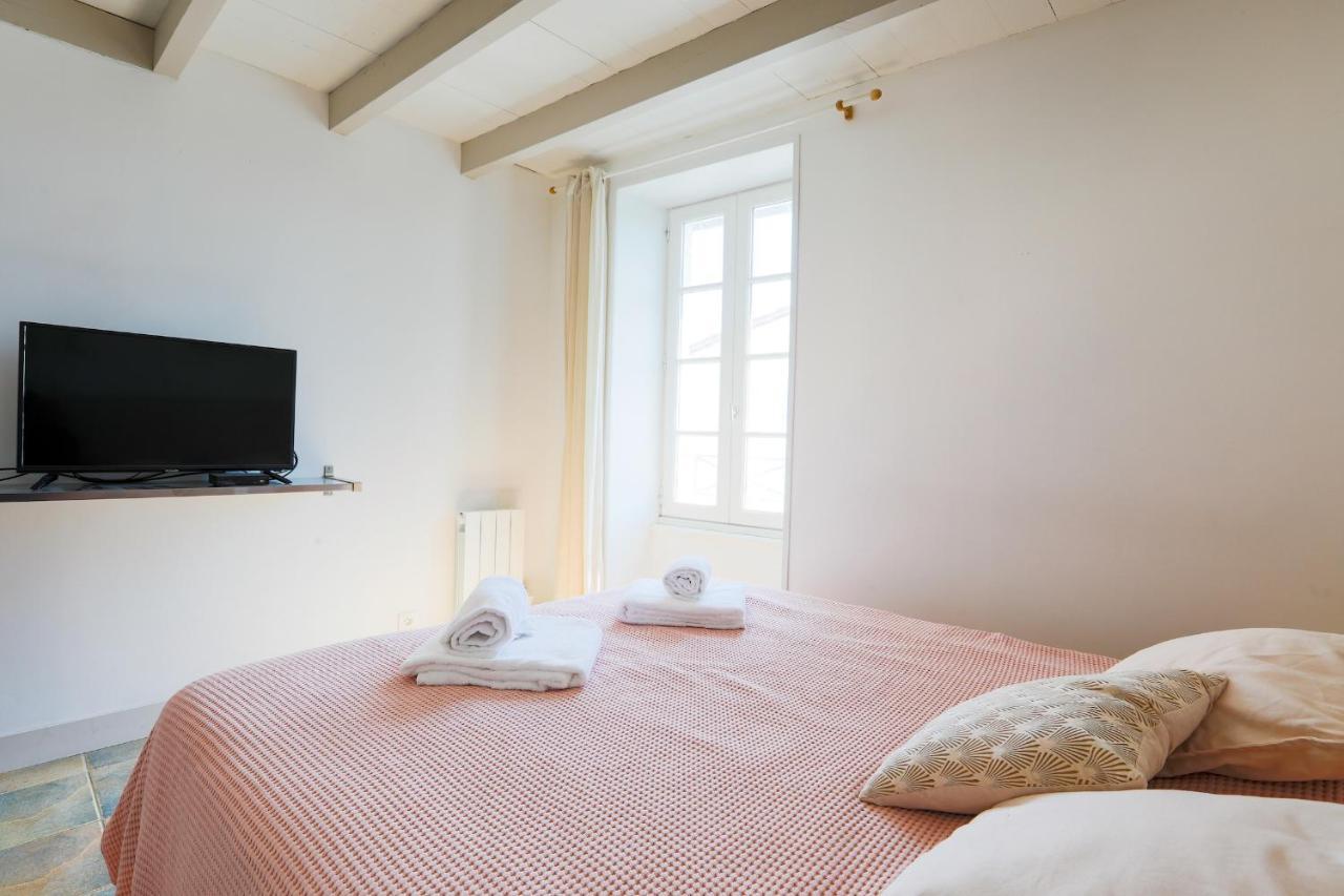 Maison Pour 4 A Ars-En-Re Entre Port Et Plage ภายนอก รูปภาพ